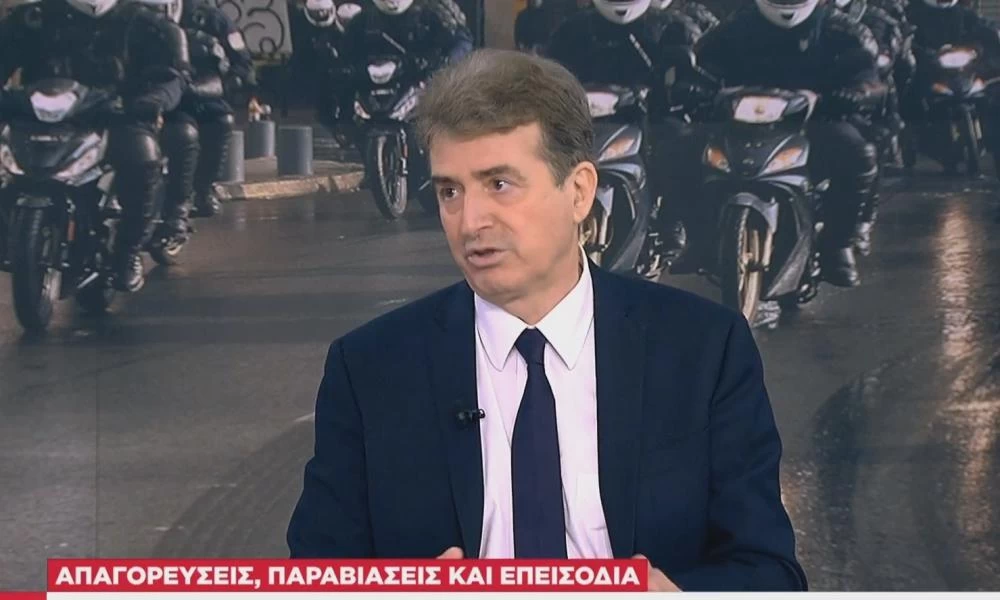 Χρυσοχοΐδης: Πρόστιμα σε όσους προσήλθαν σε πορεία στο Πολυτεχνείο